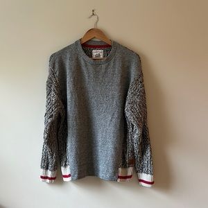 Roots Cabin Two-Tone Sweater in Wool/Recycled Polyester Blend, Size M